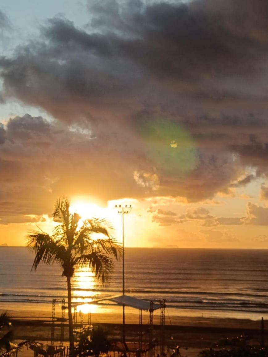 Apto Em Frente Ao Mar - Predio Redondo Peruíbe Zewnętrze zdjęcie